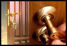 Golden Locksmith Services Houston, TX 713-357-0763 logo-image - abt-res-01